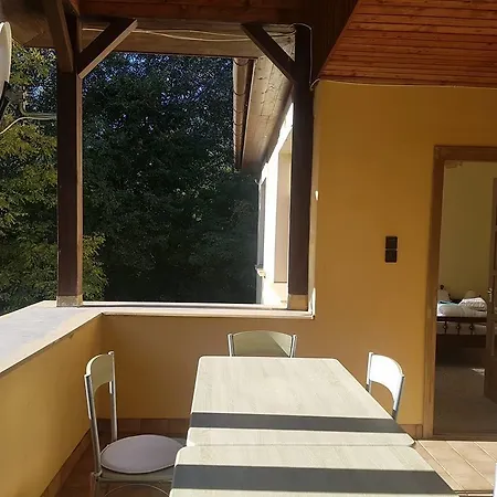 Károly Vadászkastély Maison d'hôtes Lajosmizse