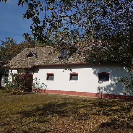 Károly Vadászkastély * Lajosmizse