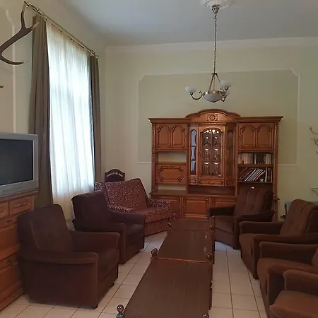 Károly Vadászkastély Maison d'hôtes